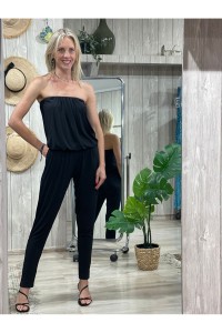 Ολόσωμη φόρμα μαύρη εμπριμέ στράπλες