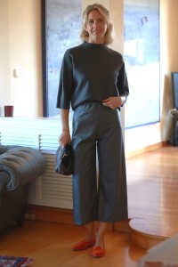 Παντελόνι eco leather cropped