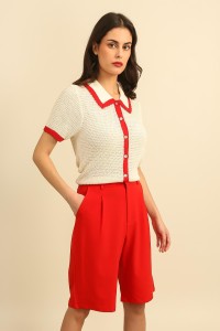 Γυναικεία βερμούδα ψηλόμεση με πιέτες – minimal chic γραμμή