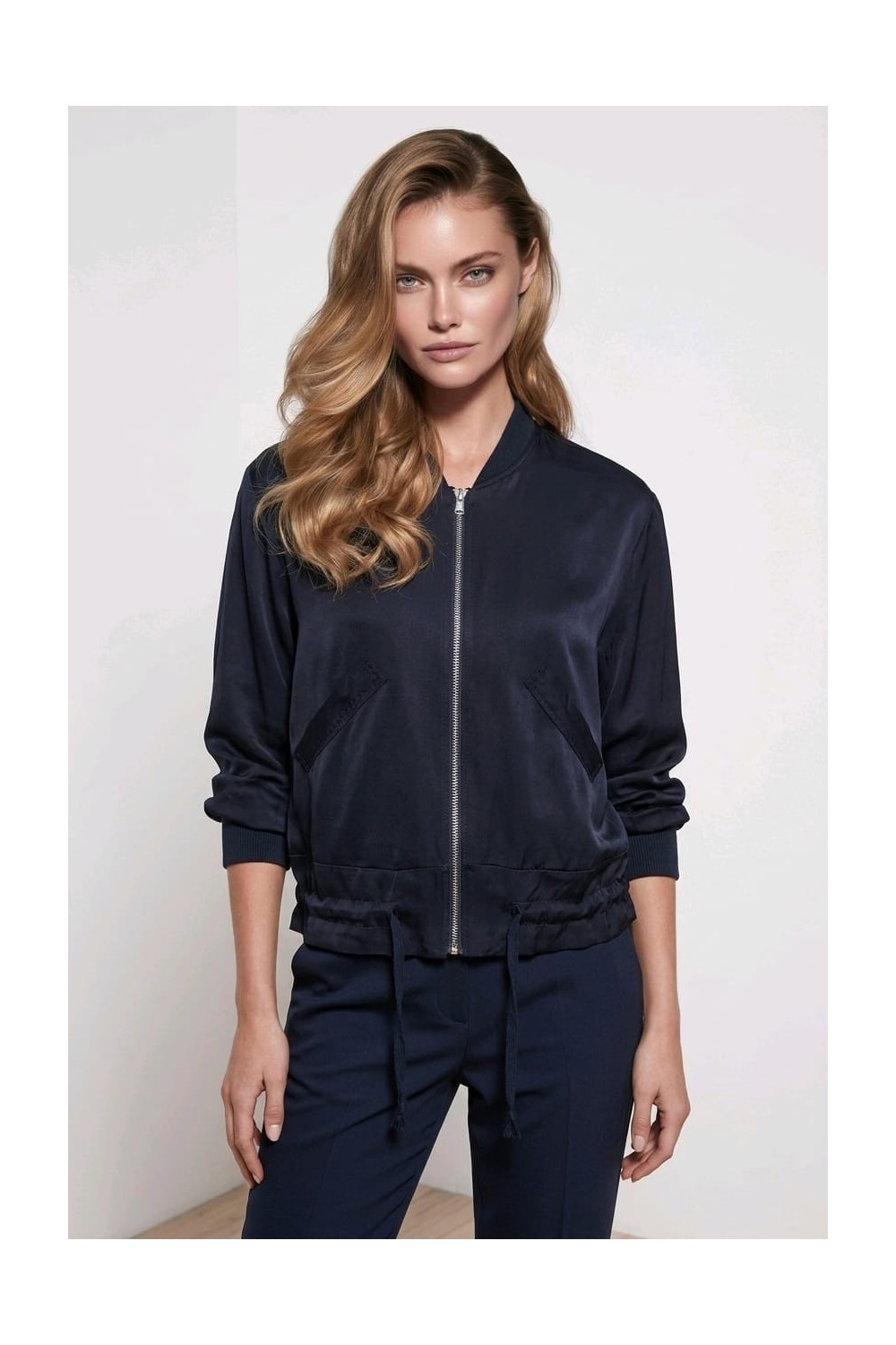 Bomber Lucienne